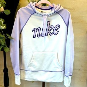 Nike Therma-Fit pullover hoodie with thumbholes, great condition, size Medium.